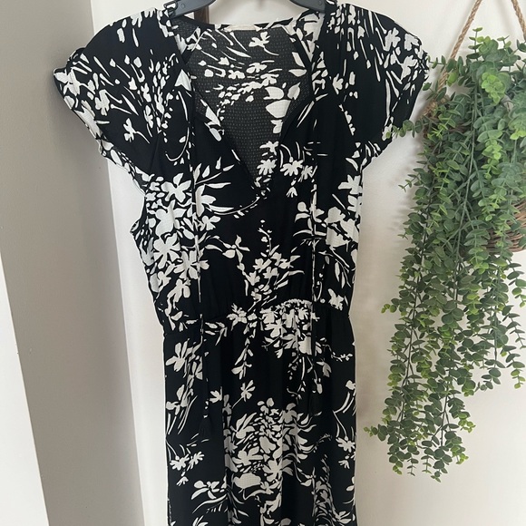 Lovestitch black and white maxi dress. - Picture 1 of 3